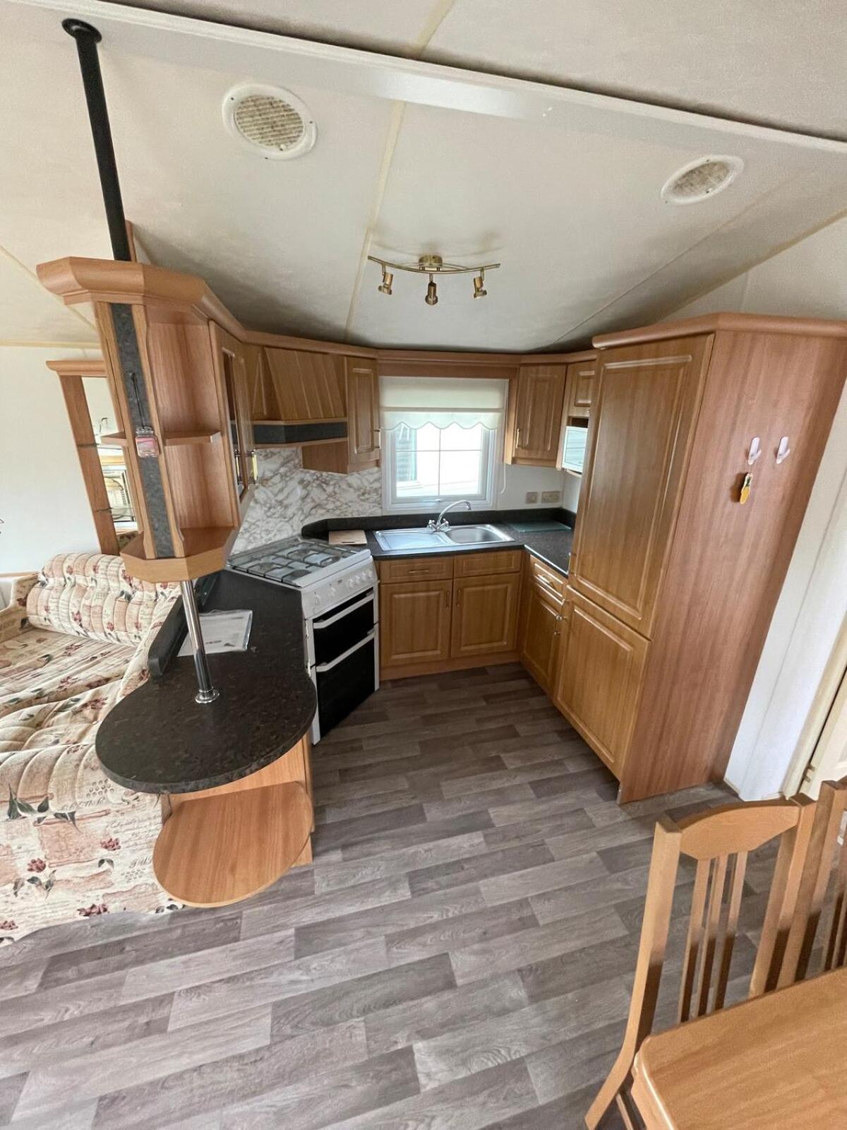 Willerby Granada 2-Bedroom Caravan, Glasgow アッディンストン エクステリア 写真
